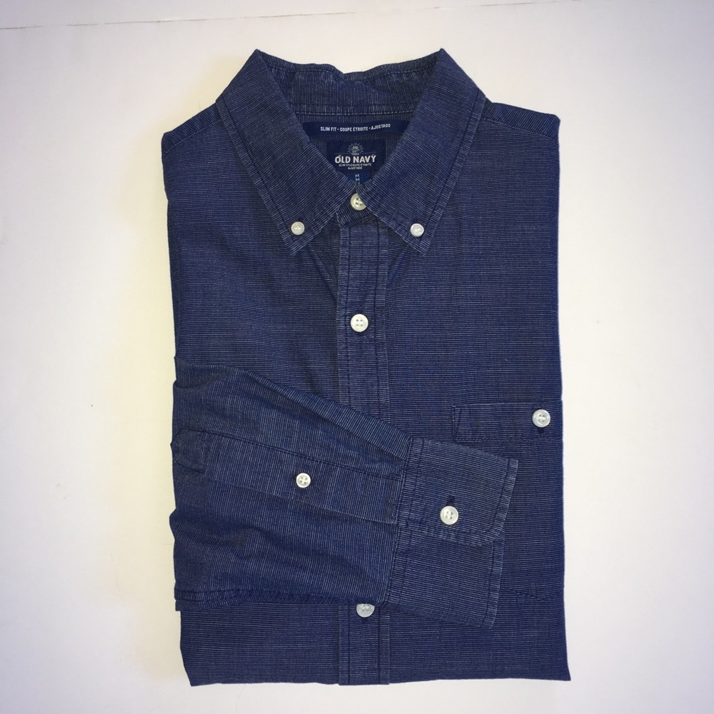 Men’s long sleeve shirt